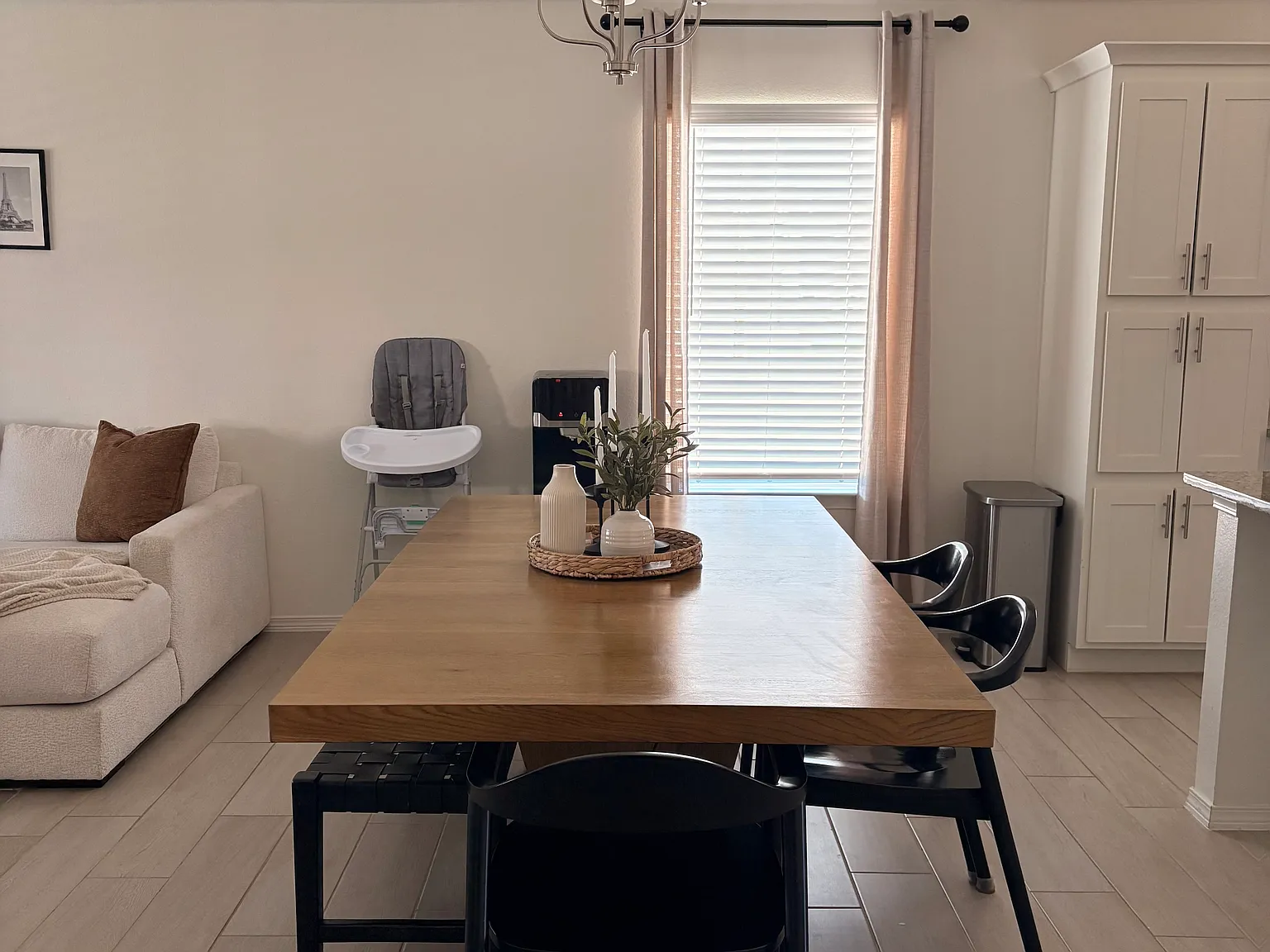 4 bed, 1487 sqft, $1,950 — Photo 3