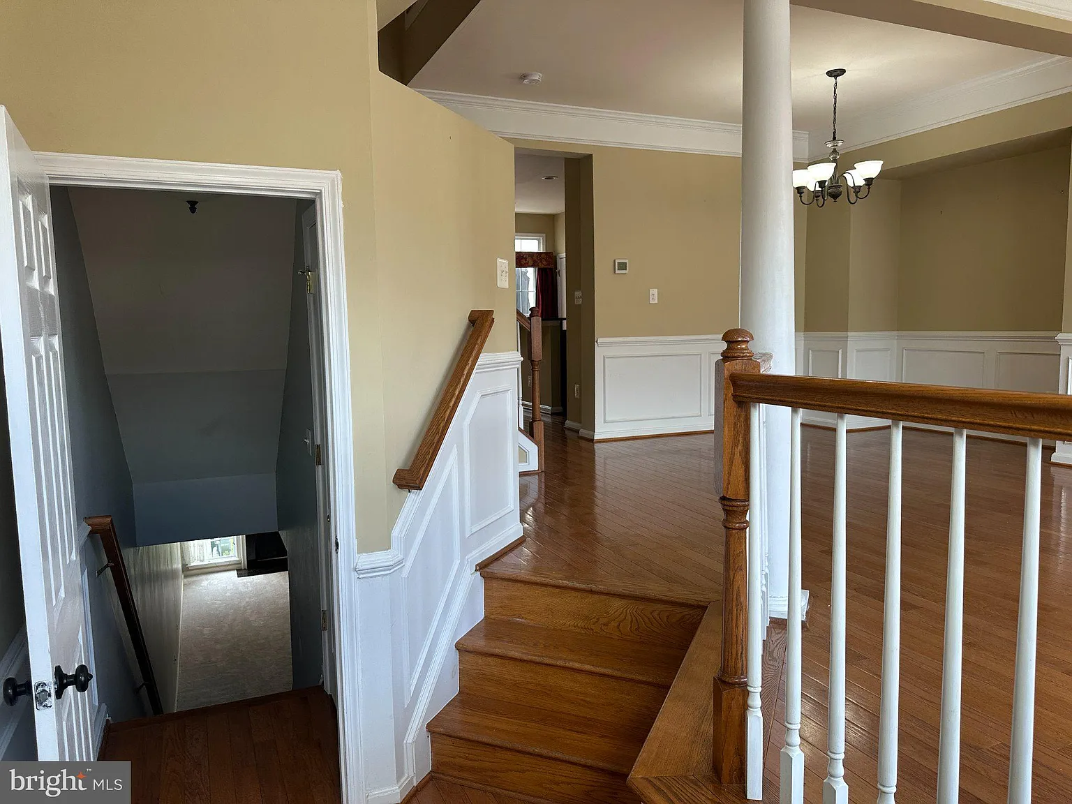 3 bed, 3.5 bath, 2510 sqft, $3,200 — Photo 4
