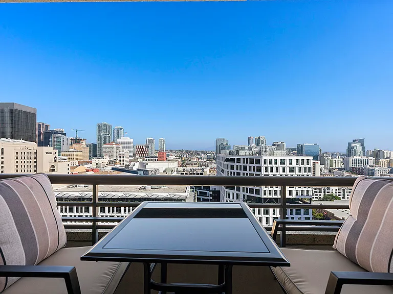 700 Front St #1308 — Photo 7