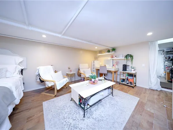 1936 East 37th Street image 23 of 25