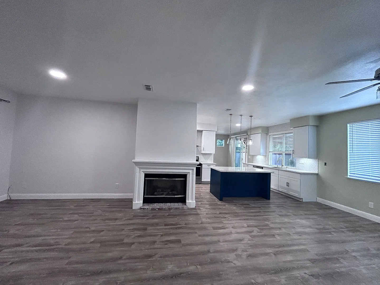 Gorgeous Four Bedroom Two Bathroom Home - Do Not Disturb Occupants — Photo 3