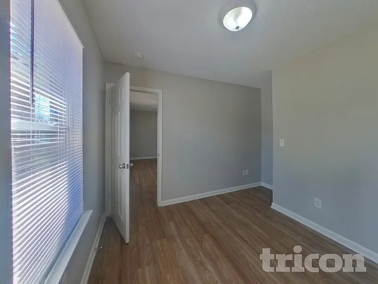 1113 Capps Hollow Dr — Photo 10