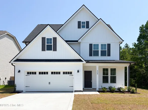 508 Saltworks Lane, Sneads Ferry, NC 28460