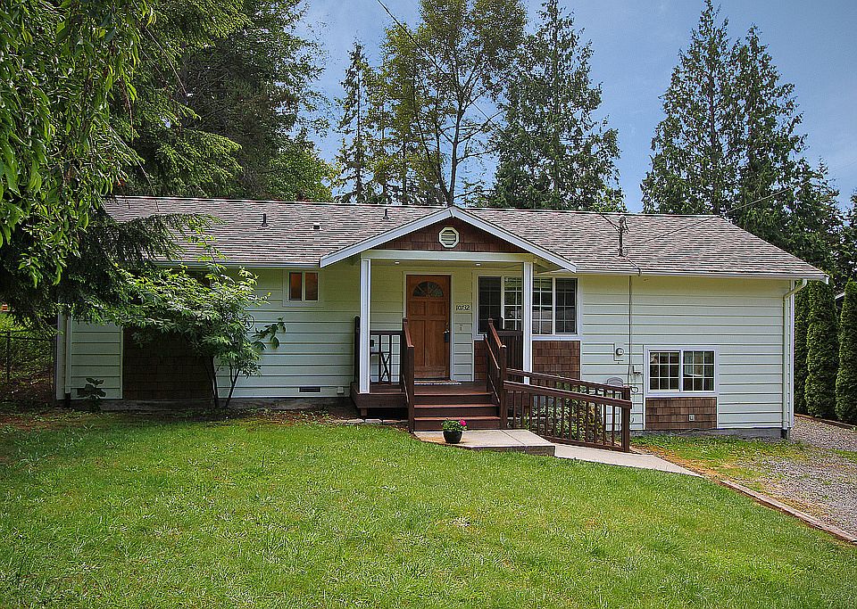 1st image of 10732 18th St SE