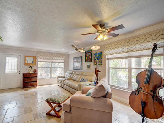 5th image of 1213 Fosters Mill Ln