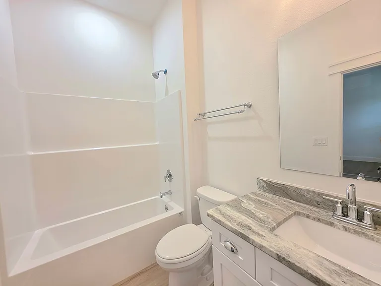3299 Bernath Dr — Photo 17