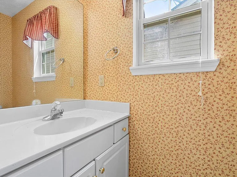 1205 Morning Side Dr — Photo 14