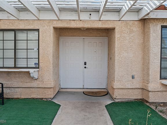 4th image of 3181 E Katie Ave