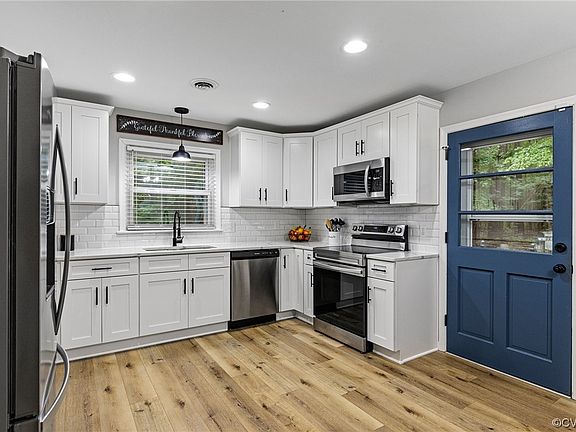 5th image of 11411 Locust Dale Ln