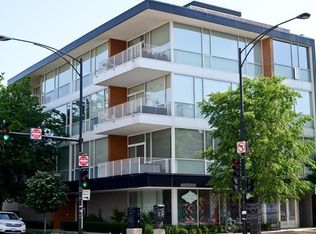 2154 W Division St APT 302, Chicago, IL 60622