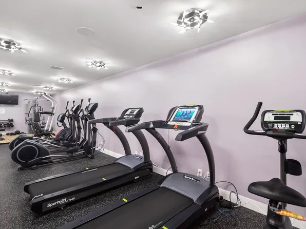 2727 Henry Hudson Parkway West image 21 of 38