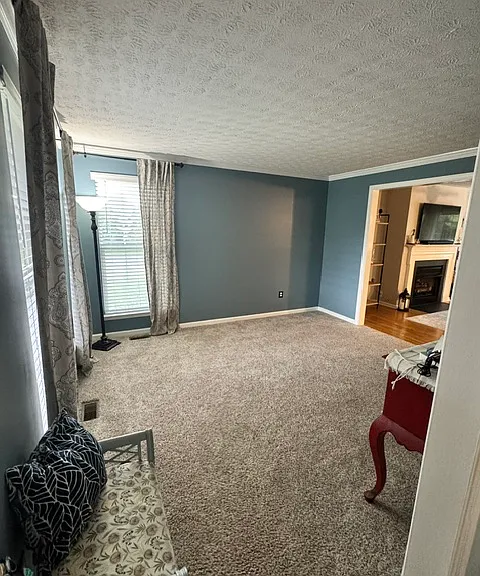 301 Jackson Dr — Photo 6