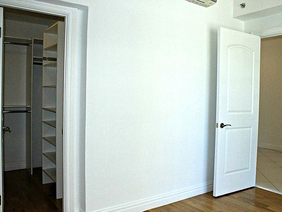 4th image of 143 W 30th St APT 10B
