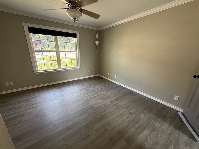 1011 Santa Fe Trl — Photo 8