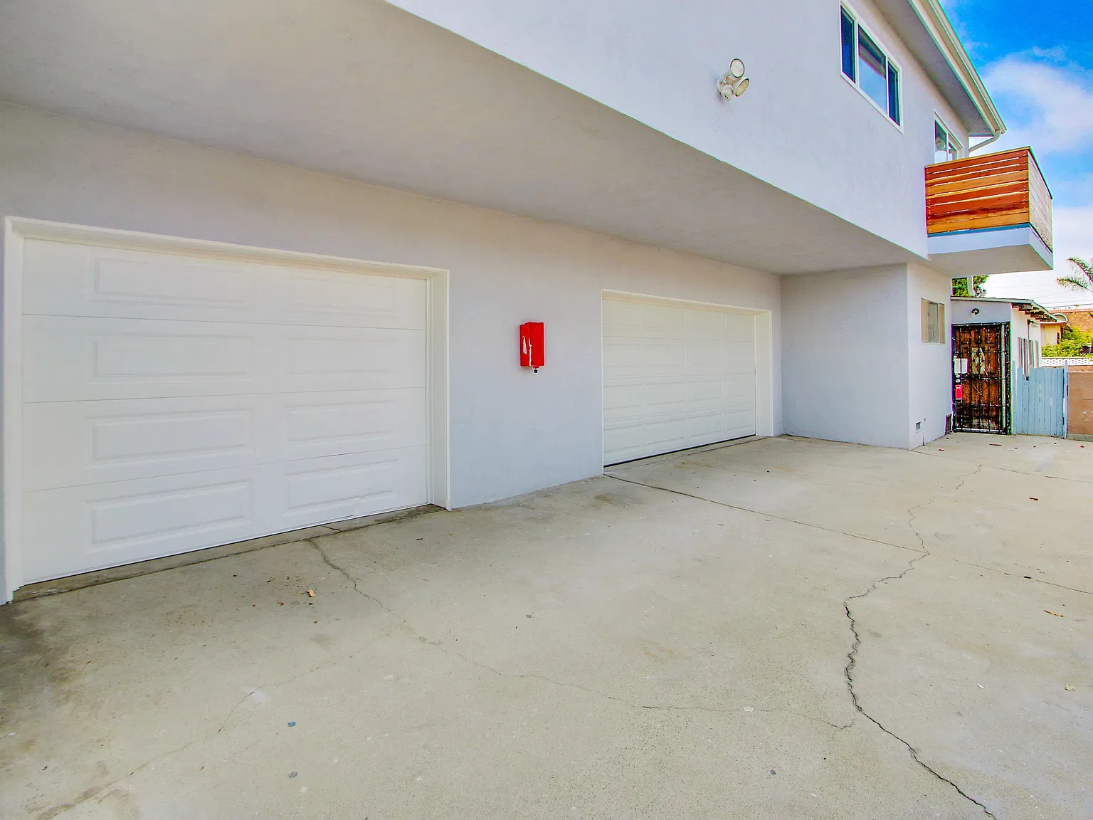 3 bed, 1000 sqft, $4,195 — Photo 4