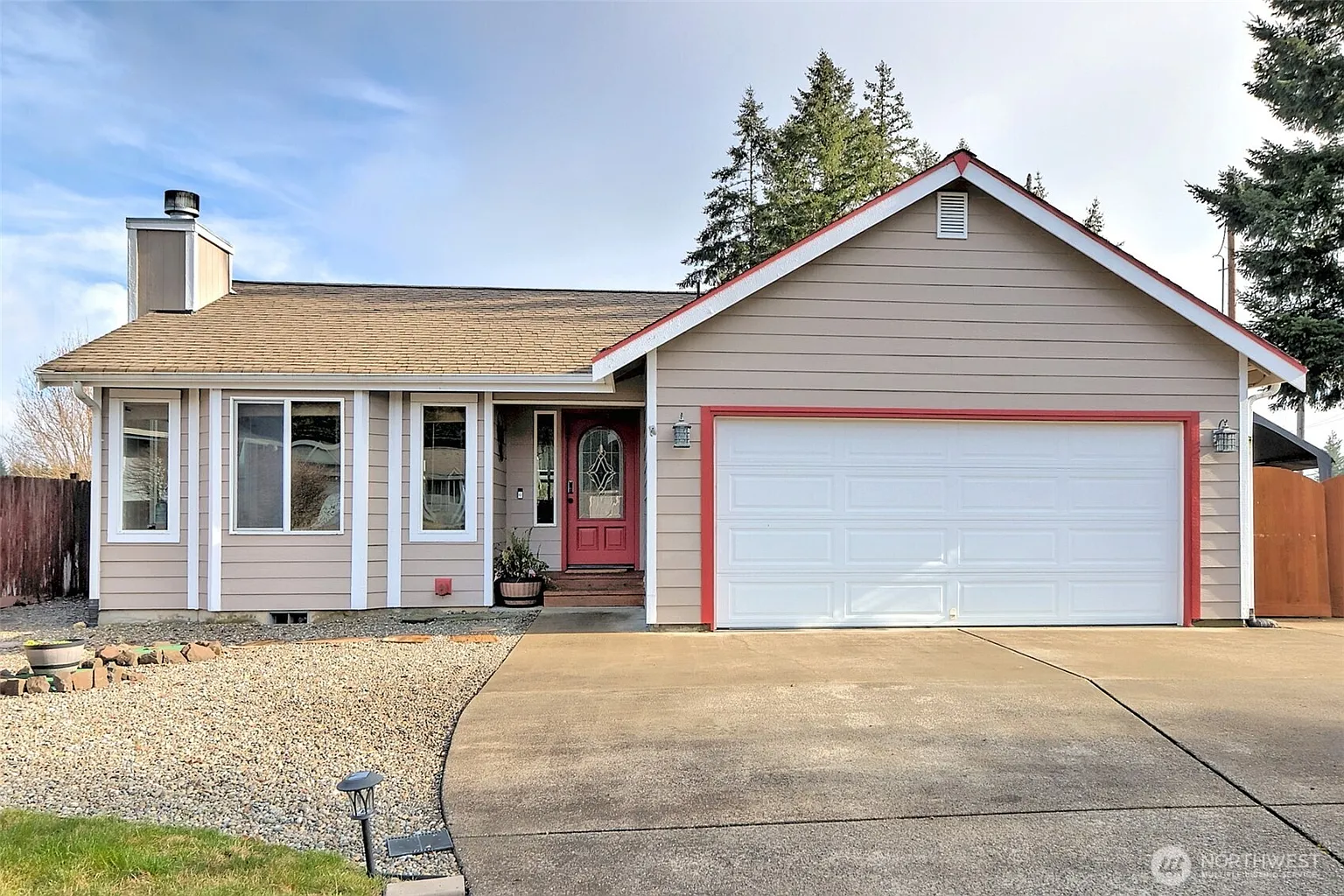 20 SE Currie Way photo 1