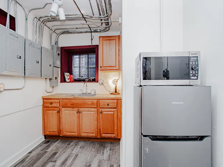622 W Briar Pl #G — Photo 16