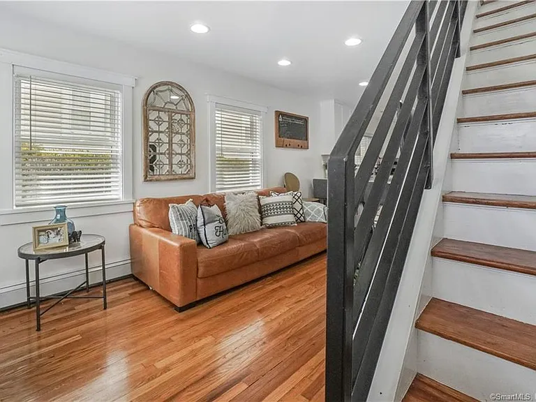 120 Englewood Ave — Photo 2