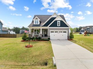 901 Peterson Ridge Rd, Fuquay Varina, NC 27526
