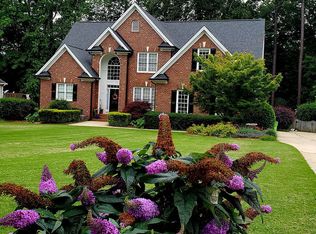 5716 Brushy Meadows Dr, Fuquay Varina, NC 27526