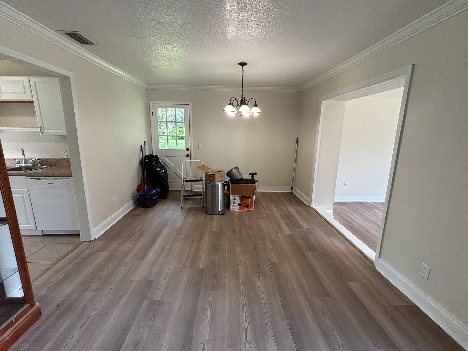 3 bed, 1532 sqft, $2,000 — Photo 2