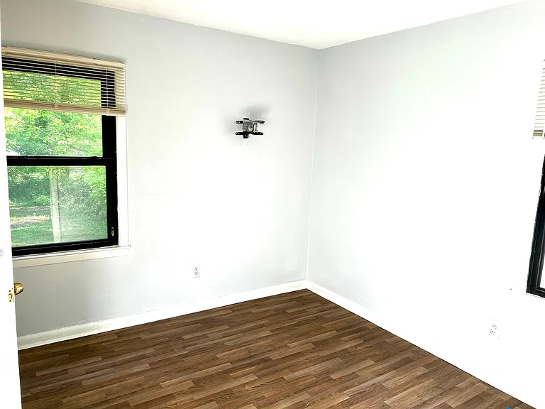1583 Ferno Dr NW — Photo 12