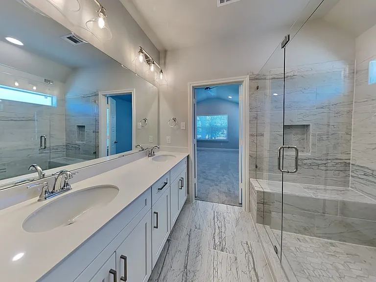 315 Athenia Dr — Photo 8