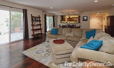 1st image of 7249 Franklin Ave Unit 103