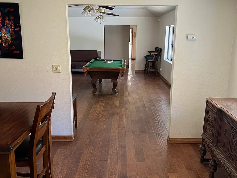 39900 Lakeview Dr — Photo 2
