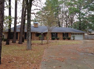 92 S Meadow Ln, Haughton, LA 71037