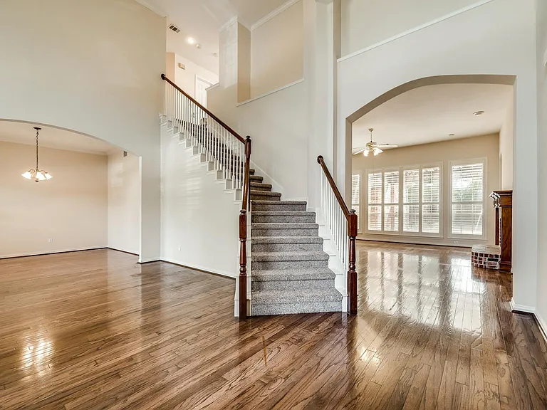 3902 Harlington Ln — Photo 11