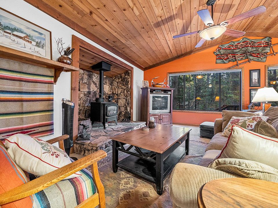 1st image of 729 Dawyn Dr