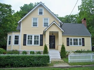 3 Elm St, Groton, CT 06340