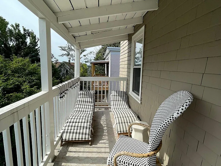 Back balcony