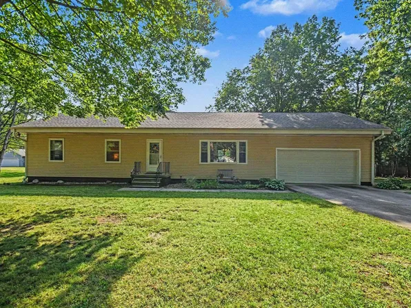 55818 Merle Ave, Elkhart, IN 46514