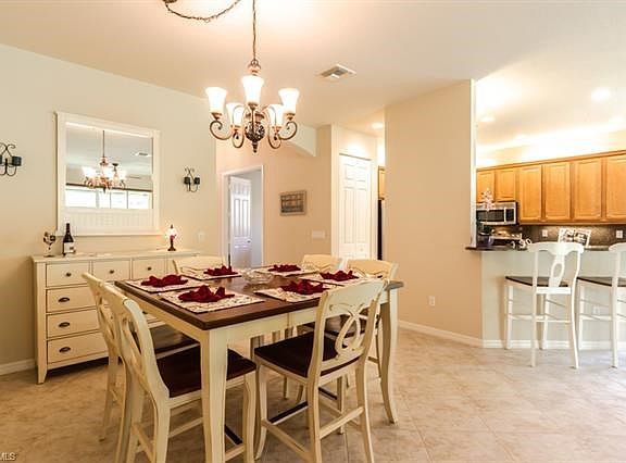 4th image of 10048 Mimosa Silk Dr