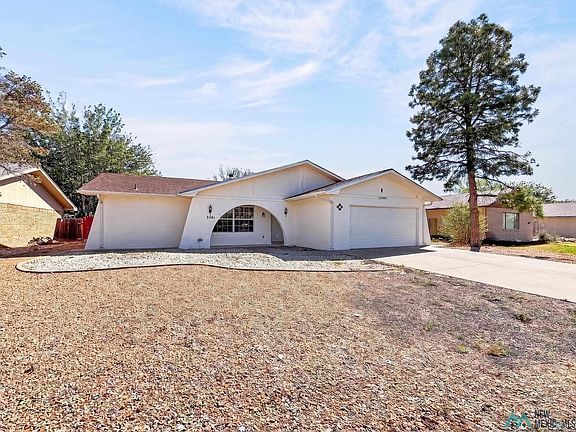3rd image of 3501 Mission Arch Dr