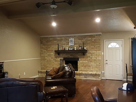 4th image of 2809 Sherwood Dr
