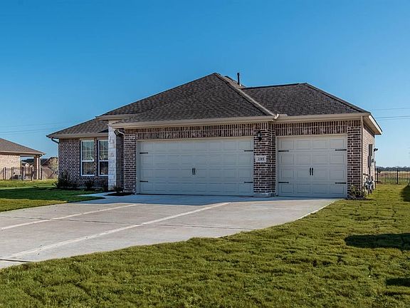 3rd image of 2315 Three Wood Way