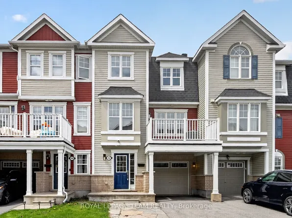 342 Sweet Grass Cir, Ottawa, ON K2J 5W9