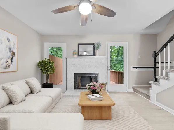 4102 Kaplan Dr, Raleigh, NC 27606