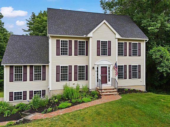 2nd image of 49 Wallace Drive