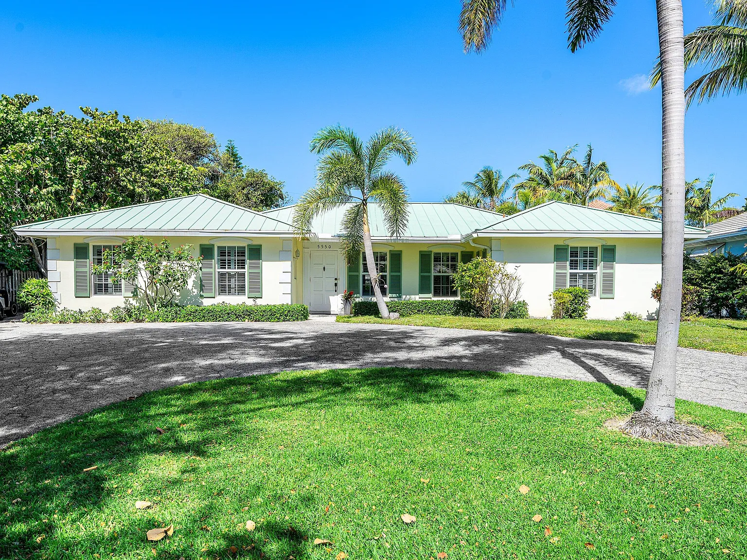 3 bed, 3.0 bath, 1811 sqft, $18,000 — Photo 4