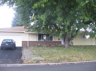 6105 Peck Dr, Klamath Falls, OR 97603