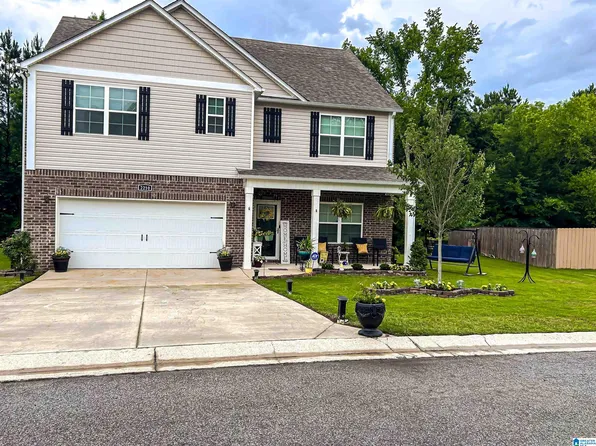 2210 Cypress Bend Cir, Gadsden, AL 35903