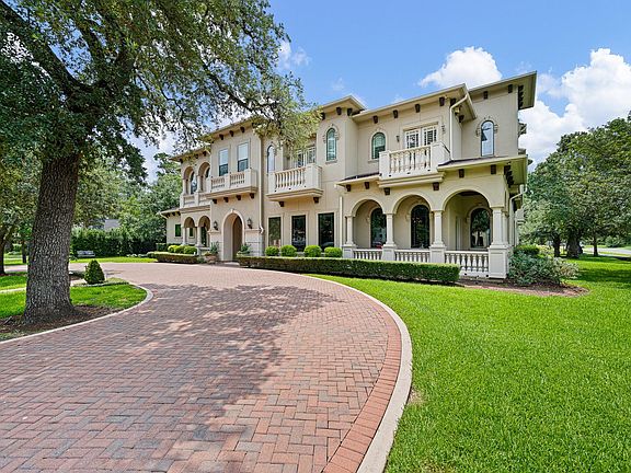 2nd image of 11713 Monica St