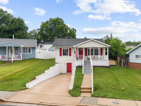 16 Propeller Dr, Baltimore, MD 21220