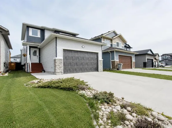 8814 S 85a Ave, Grande Prairie, AB T8X 0R4