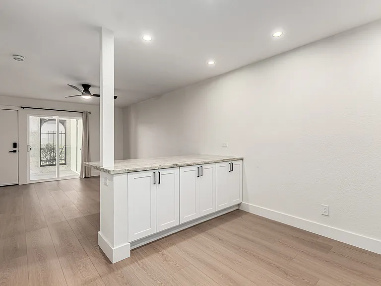 830 S Dobson Rd #72 — Photo 9