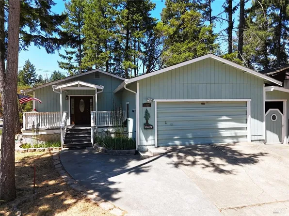 1617 Alcott Ln, Willits, CA 95490